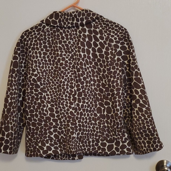 Jacket - Picture 3 of 3